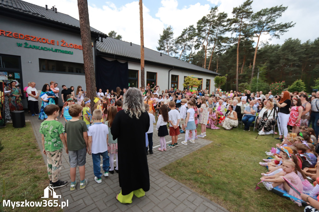 Fotorelacja I: Nadanie imienia Przedszkolu w Żarkach Letnisko