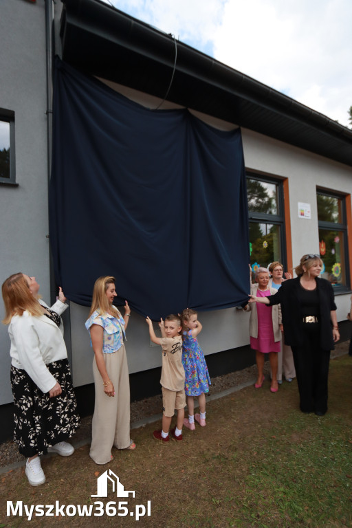 Fotorelacja I: Nadanie imienia Przedszkolu w Żarkach Letnisko