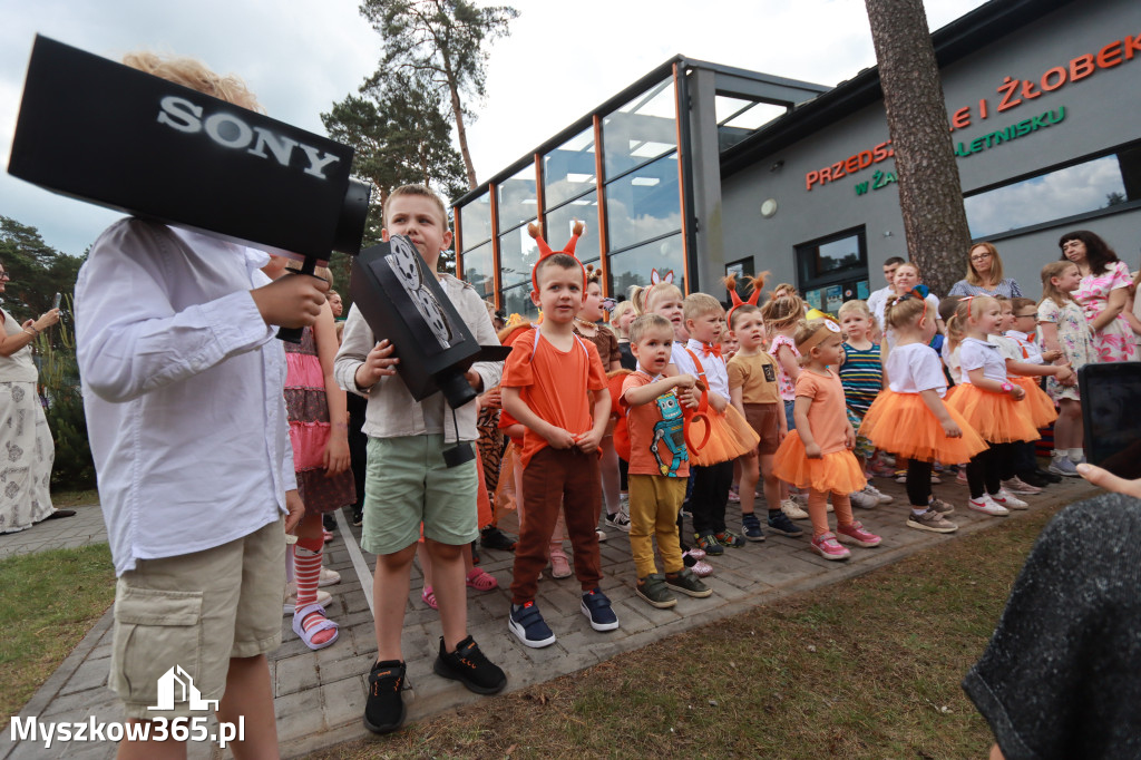 Fotorelacja I: Nadanie imienia Przedszkolu w Żarkach Letnisko