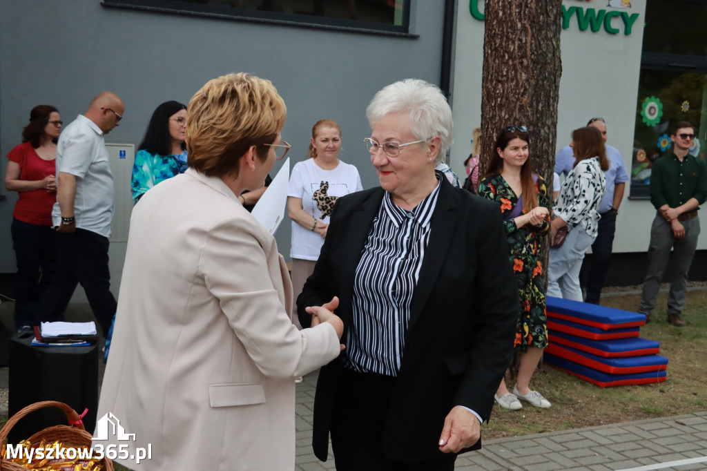 Fotorelacja II: Nadanie imienia Przedszkolu w Żarkach Letnisko