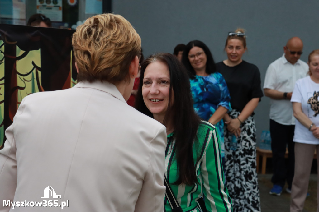 Fotorelacja II: Nadanie imienia Przedszkolu w Żarkach Letnisko