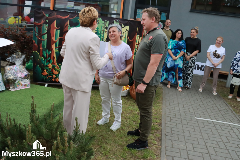 Fotorelacja II: Nadanie imienia Przedszkolu w Żarkach Letnisko