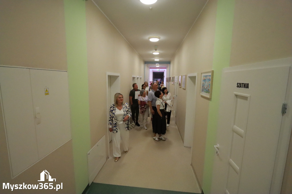 Fotorelacja II: Nadanie imienia Przedszkolu w Żarkach Letnisko