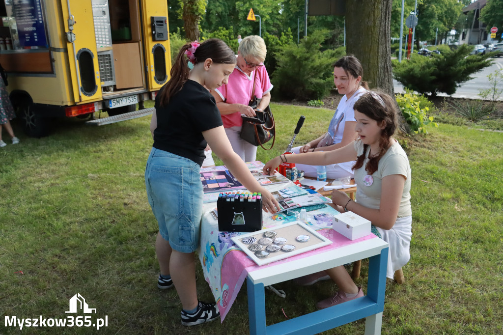 Fotorelacja: Gminny Dzień Dziecka w Poraju