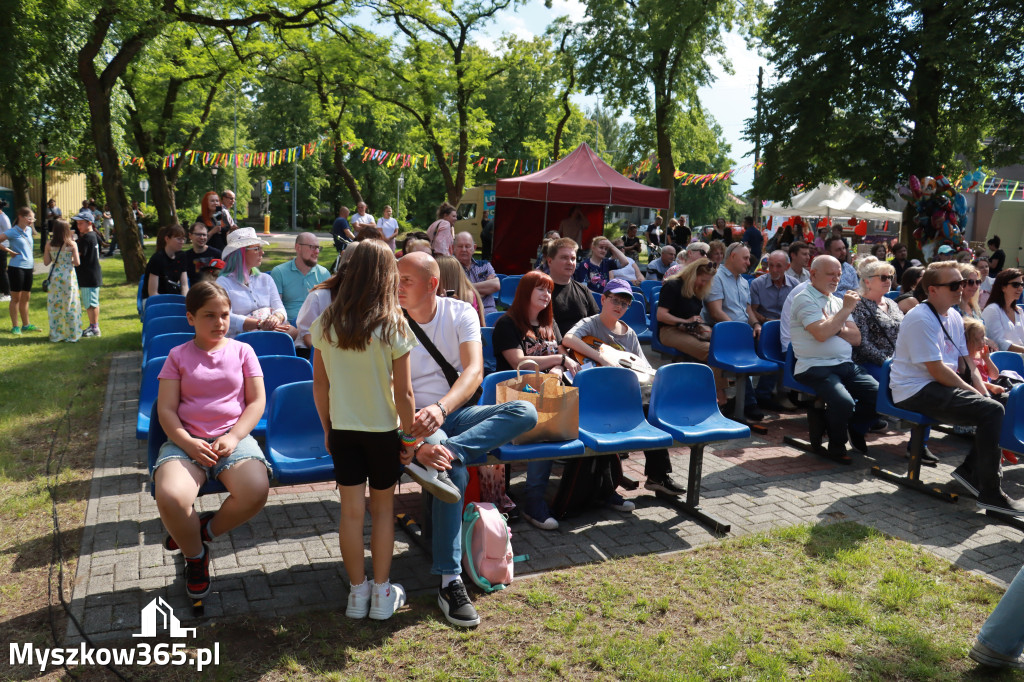 Fotorelacja: Gminny Dzień Dziecka w Poraju