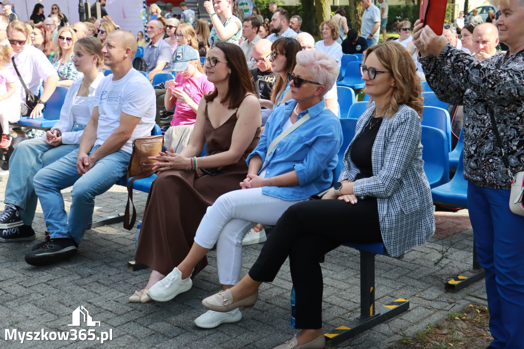 Fotorelacja: Gminny Dzień Dziecka w Poraju
