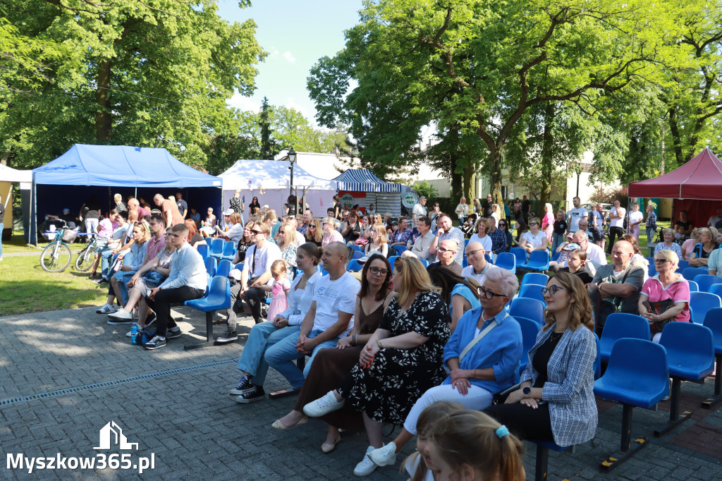 Fotorelacja: Gminny Dzień Dziecka w Poraju