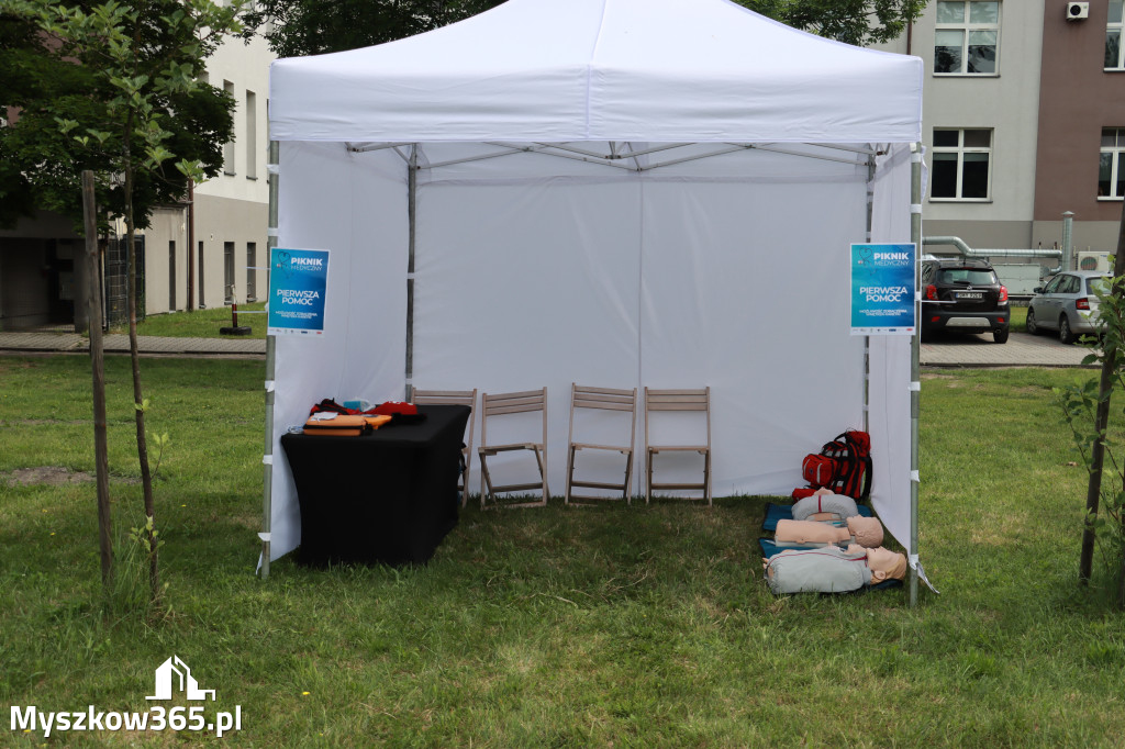 Fotorelacja: Piknik Medyczny - Powiatowy Szpital w Myszkowie