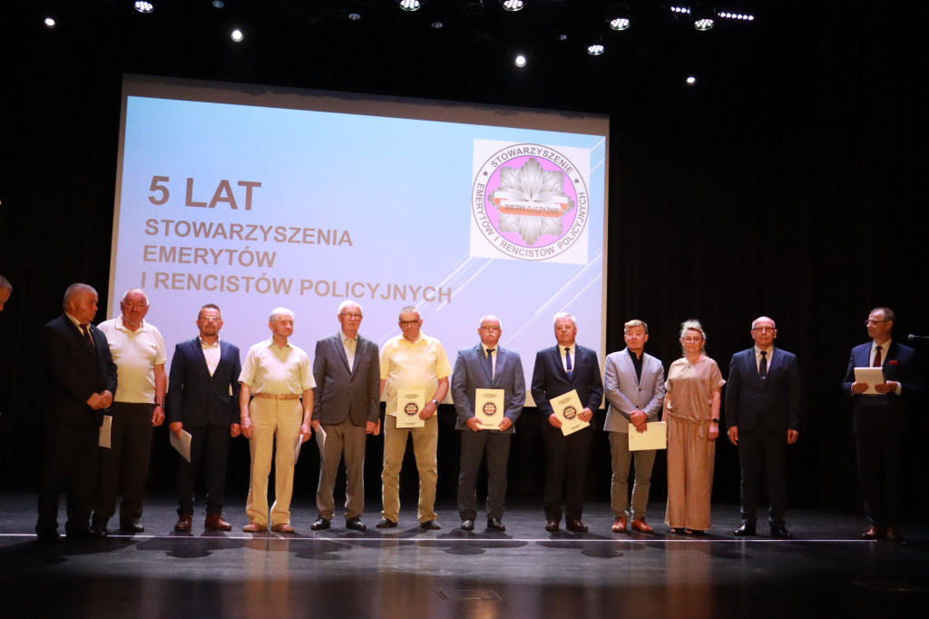 Fotorelacja I: 5 lat Stowarzyszenia Emerytów i Rencistów Policyjnych w Myszkowie