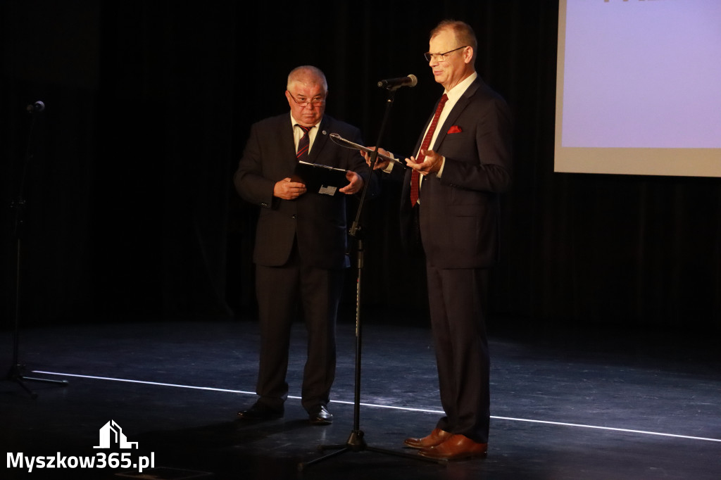 Fotorelacja I: 5 lat Stowarzyszenia Emerytów i Rencistów Policyjnych w Myszkowie