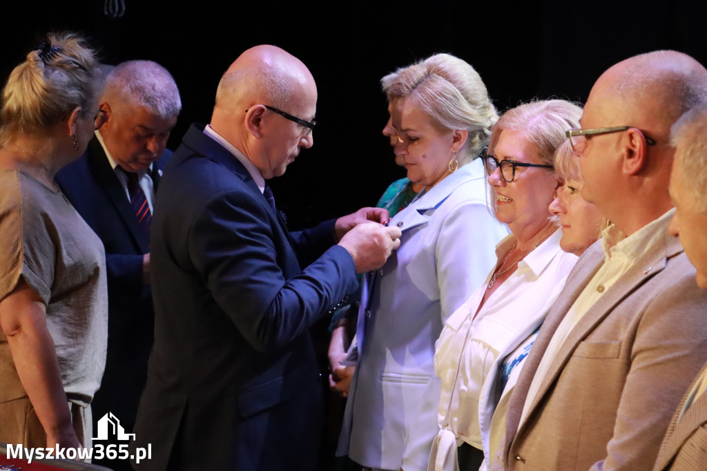 Fotorelacja I: 5 lat Stowarzyszenia Emerytów i Rencistów Policyjnych w Myszkowie