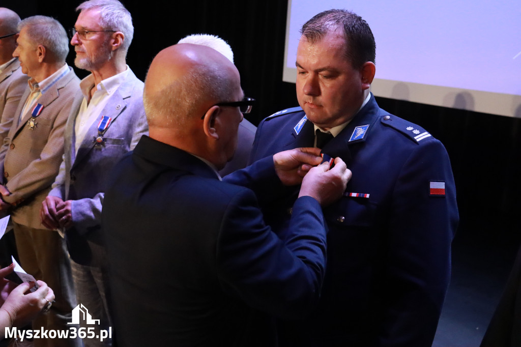 Fotorelacja I: 5 lat Stowarzyszenia Emerytów i Rencistów Policyjnych w Myszkowie