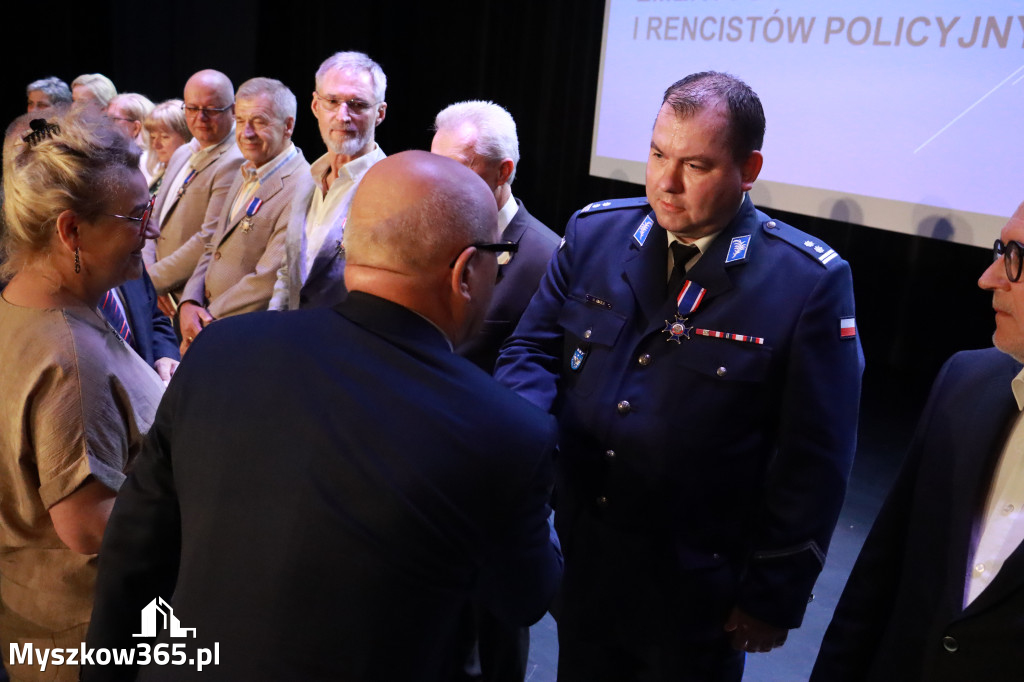 Fotorelacja I: 5 lat Stowarzyszenia Emerytów i Rencistów Policyjnych w Myszkowie
