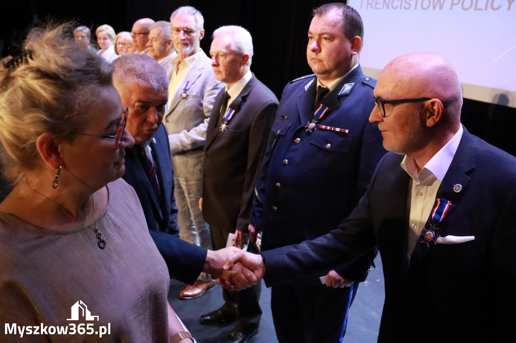 Fotorelacja I: 5 lat Stowarzyszenia Emerytów i Rencistów Policyjnych w Myszkowie