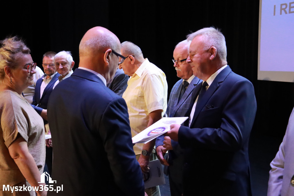 Fotorelacja I: 5 lat Stowarzyszenia Emerytów i Rencistów Policyjnych w Myszkowie
