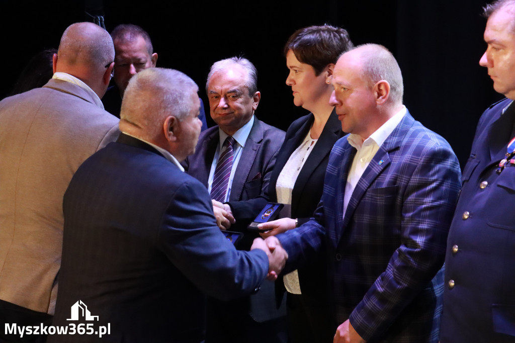 Fotorelacja I: 5 lat Stowarzyszenia Emerytów i Rencistów Policyjnych w Myszkowie