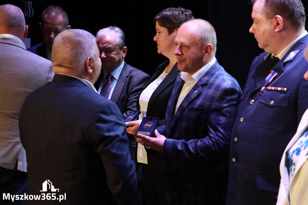 Fotorelacja I: 5 lat Stowarzyszenia Emerytów i Rencistów Policyjnych w Myszkowie