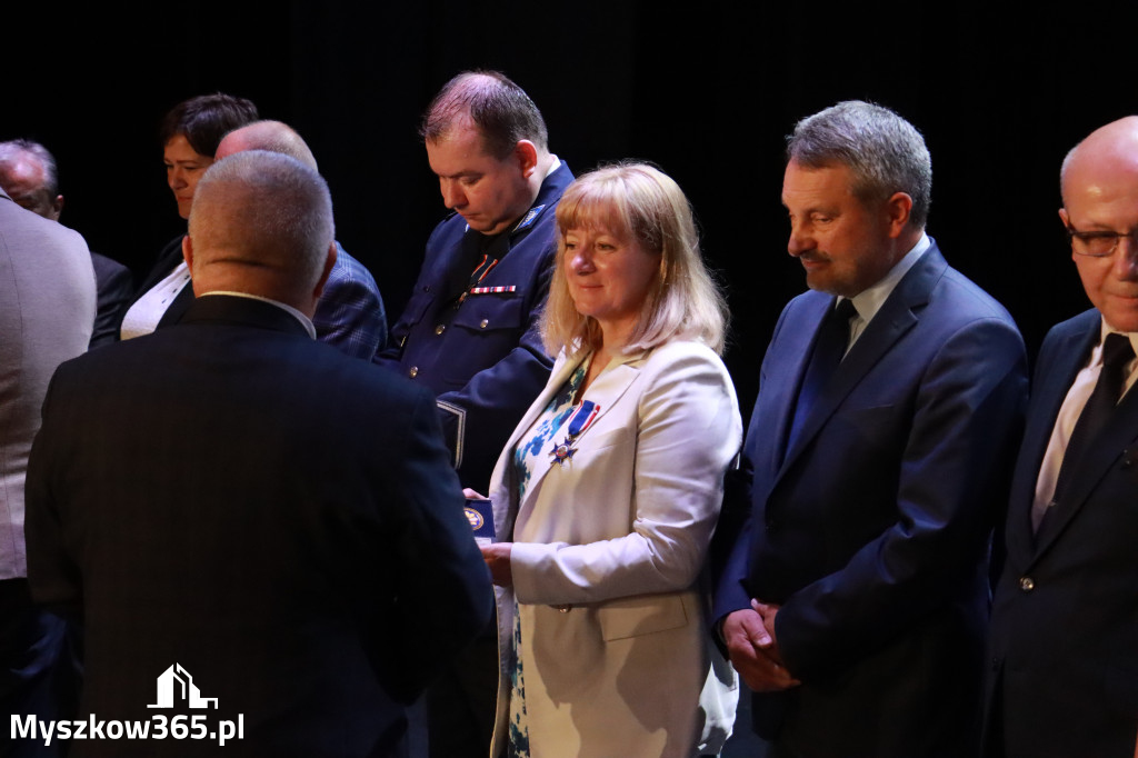 Fotorelacja I: 5 lat Stowarzyszenia Emerytów i Rencistów Policyjnych w Myszkowie