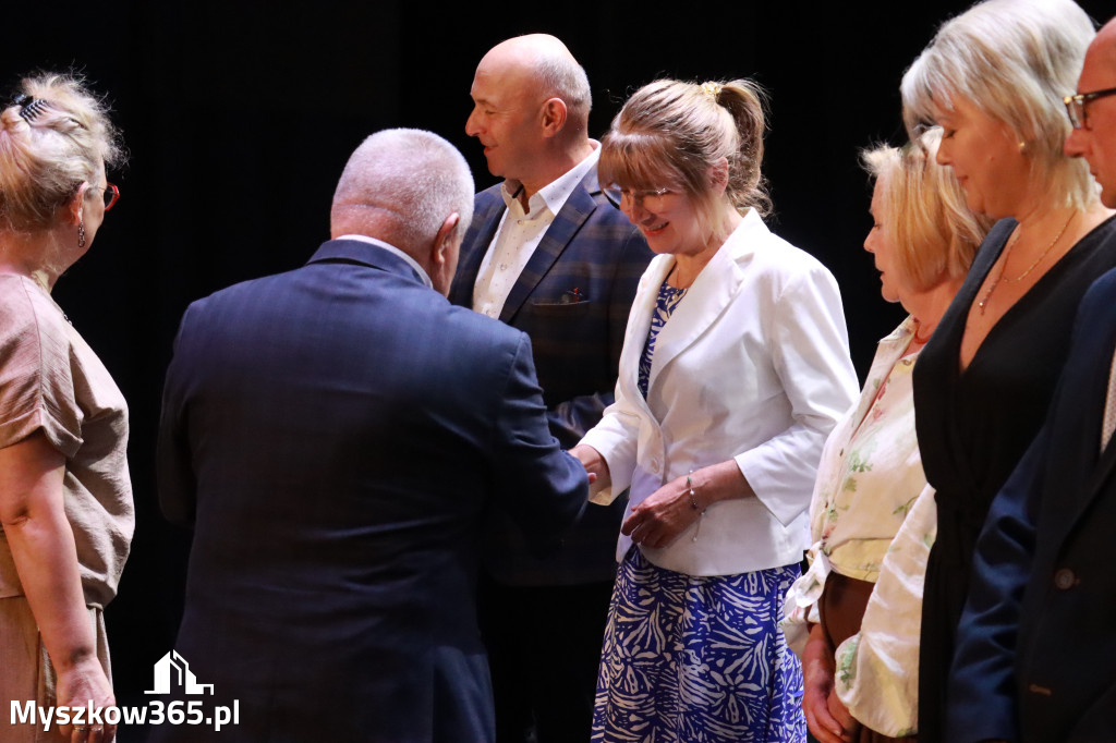 Fotorelacja I: 5 lat Stowarzyszenia Emerytów i Rencistów Policyjnych w Myszkowie