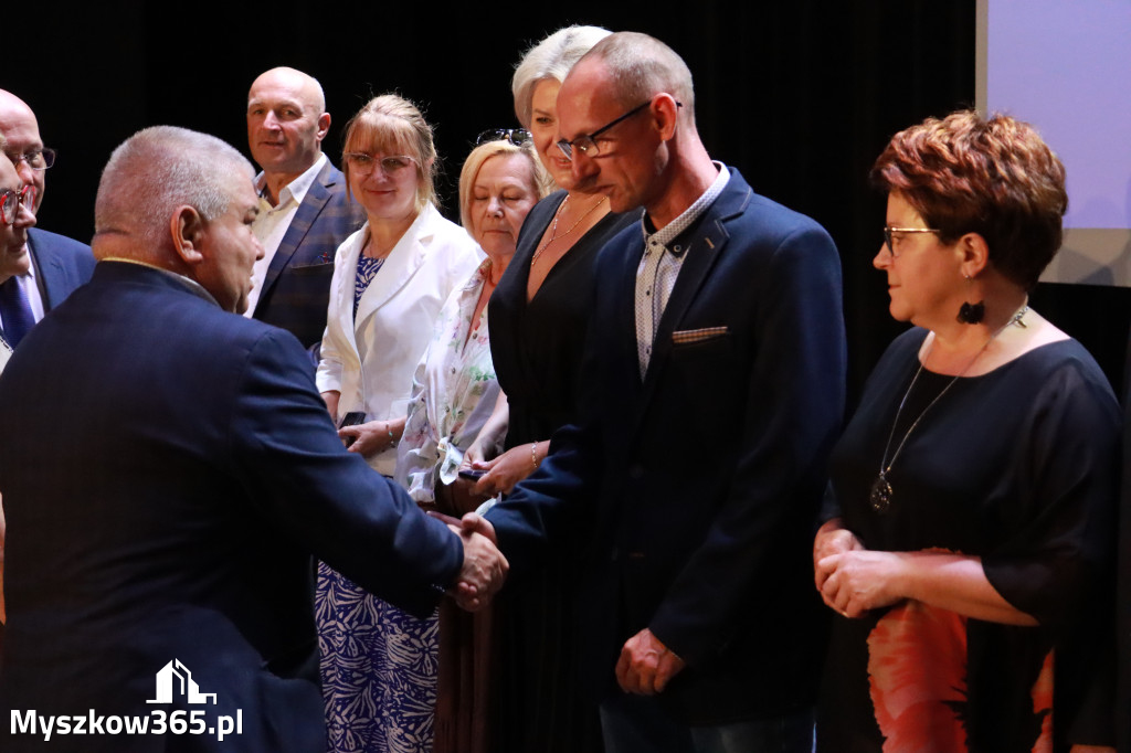 Fotorelacja I: 5 lat Stowarzyszenia Emerytów i Rencistów Policyjnych w Myszkowie