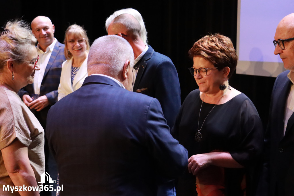 Fotorelacja I: 5 lat Stowarzyszenia Emerytów i Rencistów Policyjnych w Myszkowie