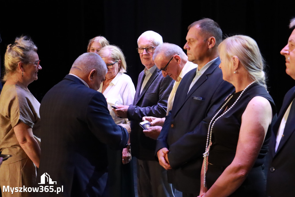 Fotorelacja I: 5 lat Stowarzyszenia Emerytów i Rencistów Policyjnych w Myszkowie