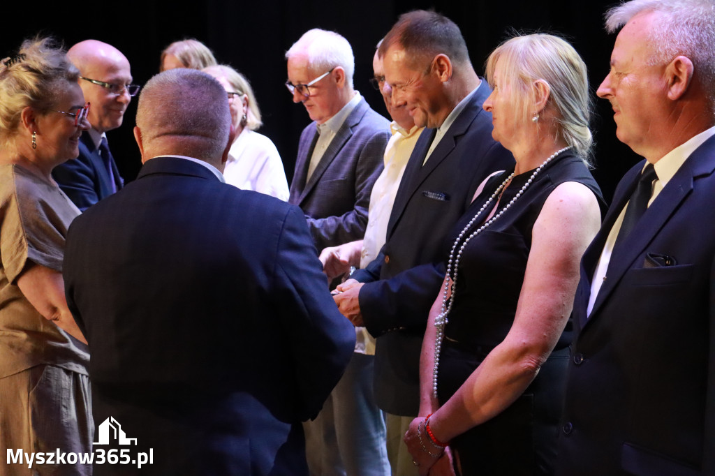 Fotorelacja I: 5 lat Stowarzyszenia Emerytów i Rencistów Policyjnych w Myszkowie