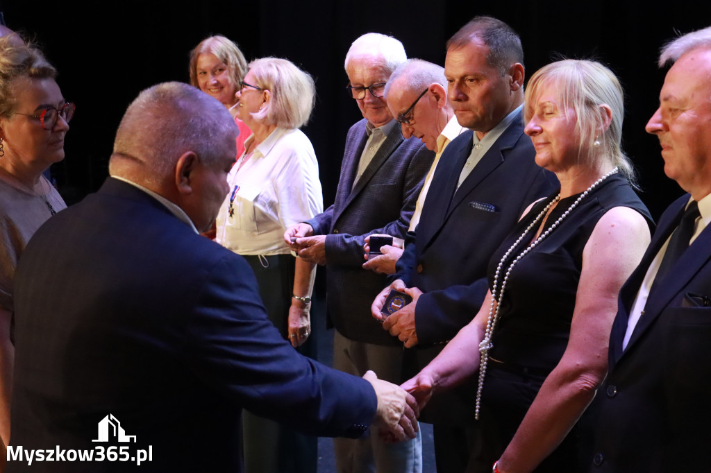 Fotorelacja I: 5 lat Stowarzyszenia Emerytów i Rencistów Policyjnych w Myszkowie