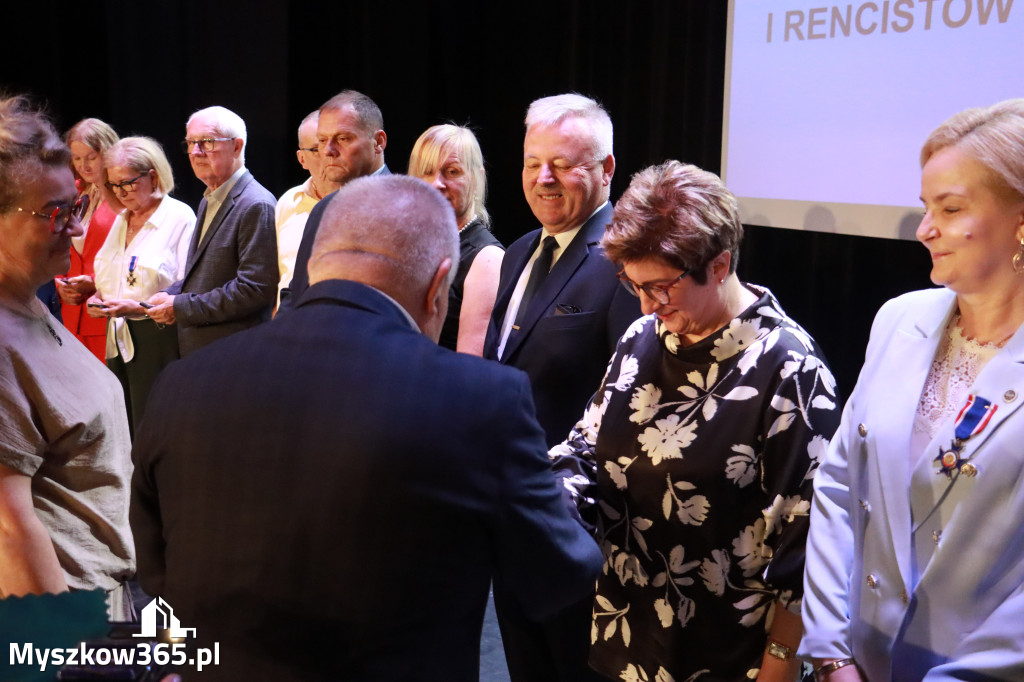 Fotorelacja I: 5 lat Stowarzyszenia Emerytów i Rencistów Policyjnych w Myszkowie