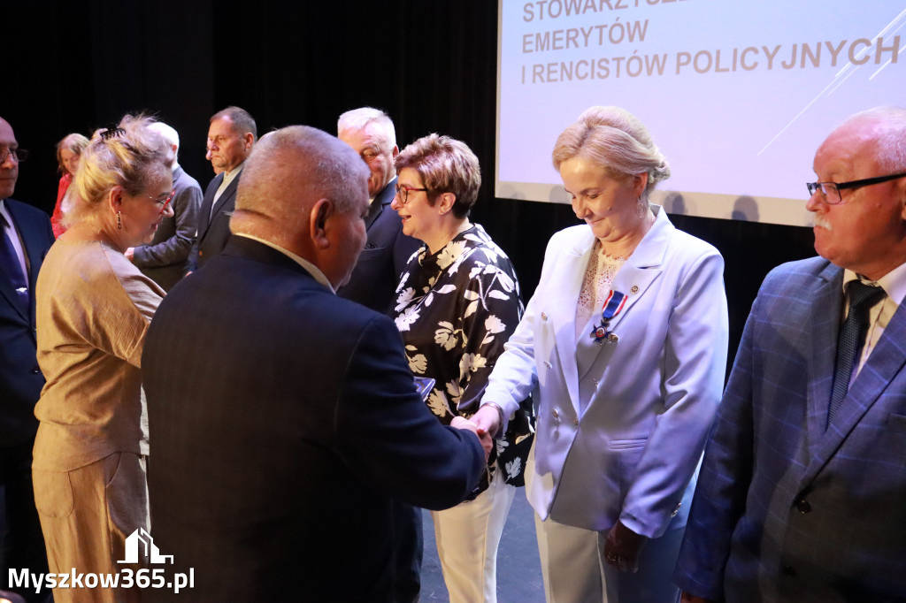 Fotorelacja I: 5 lat Stowarzyszenia Emerytów i Rencistów Policyjnych w Myszkowie