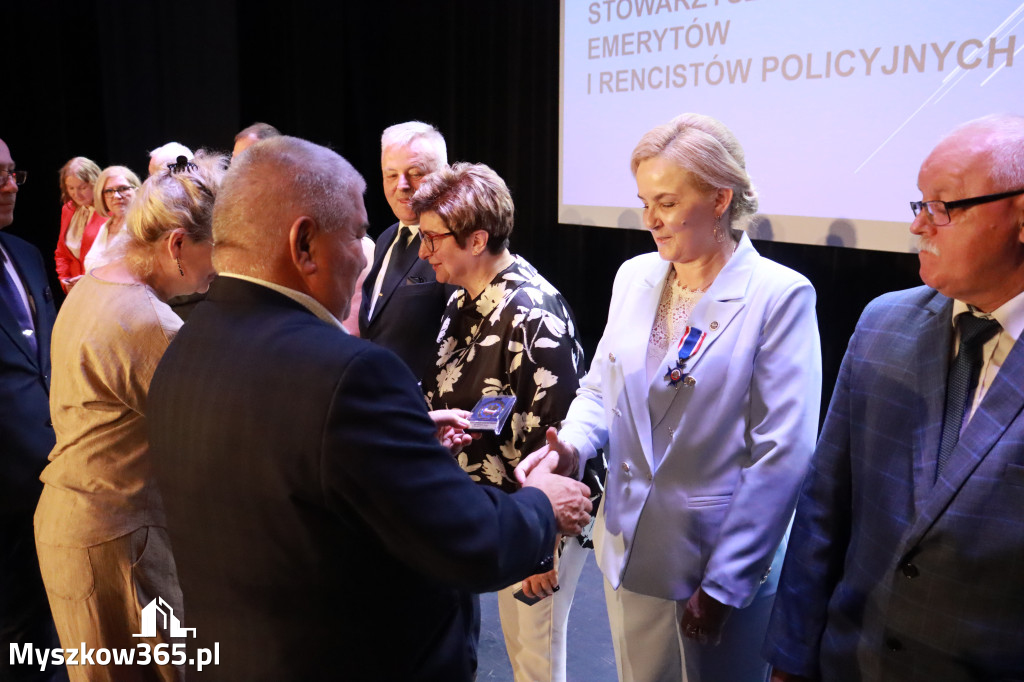 Fotorelacja I: 5 lat Stowarzyszenia Emerytów i Rencistów Policyjnych w Myszkowie