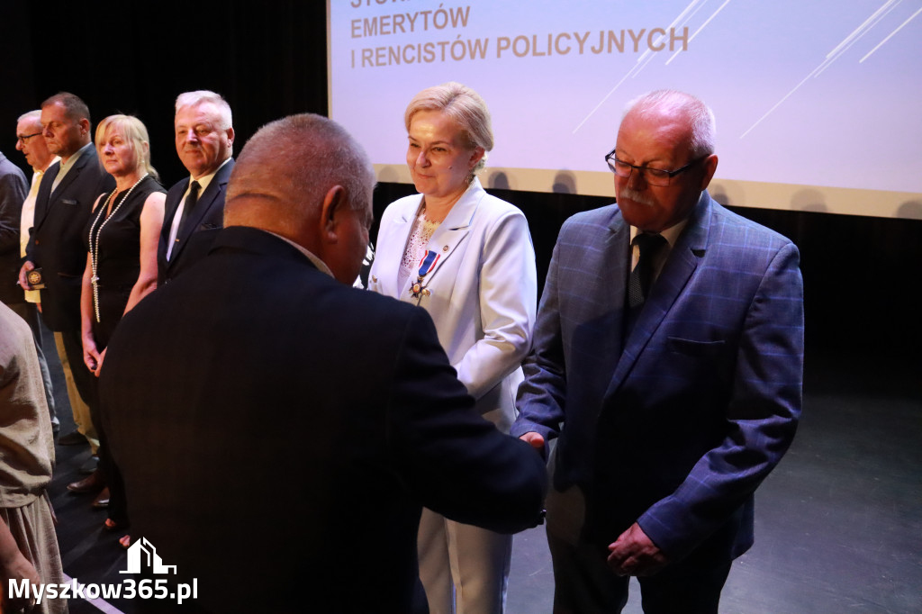 Fotorelacja I: 5 lat Stowarzyszenia Emerytów i Rencistów Policyjnych w Myszkowie