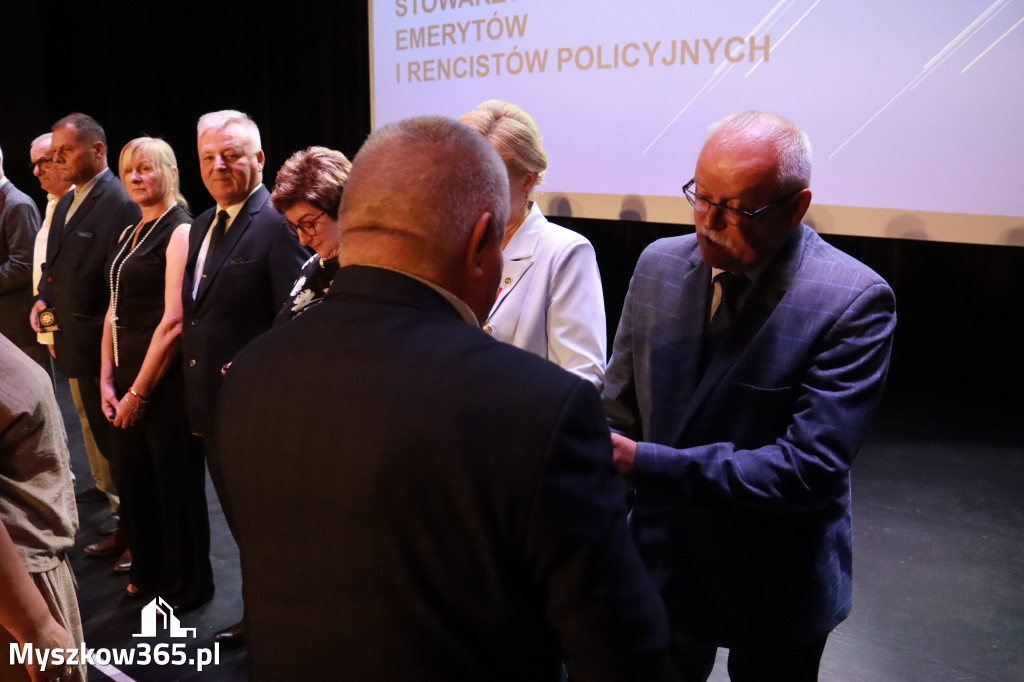 Fotorelacja I: 5 lat Stowarzyszenia Emerytów i Rencistów Policyjnych w Myszkowie