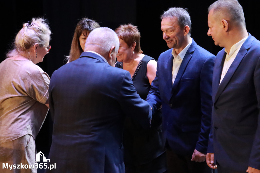 Fotorelacja I: 5 lat Stowarzyszenia Emerytów i Rencistów Policyjnych w Myszkowie