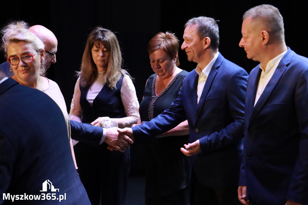 Fotorelacja I: 5 lat Stowarzyszenia Emerytów i Rencistów Policyjnych w Myszkowie