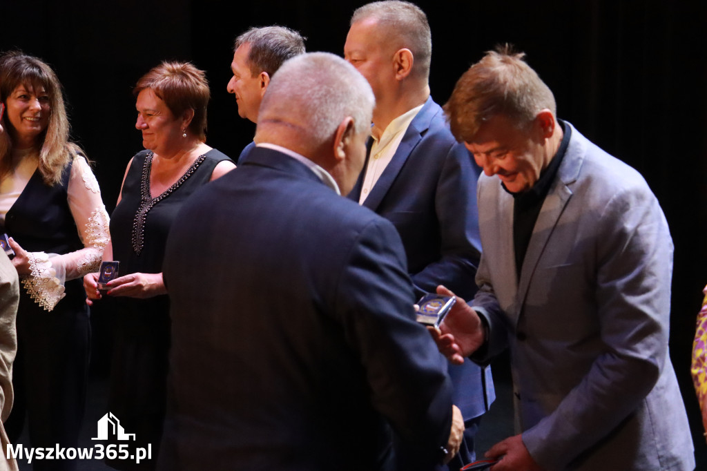 Fotorelacja I: 5 lat Stowarzyszenia Emerytów i Rencistów Policyjnych w Myszkowie