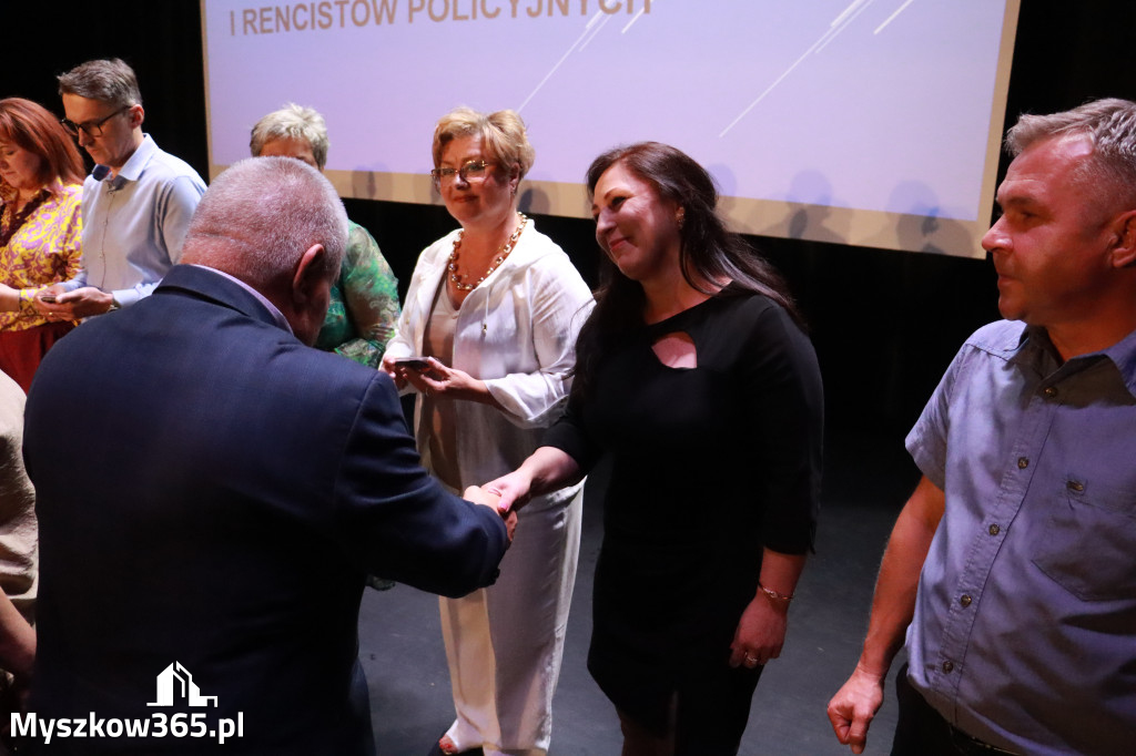 Fotorelacja I: 5 lat Stowarzyszenia Emerytów i Rencistów Policyjnych w Myszkowie