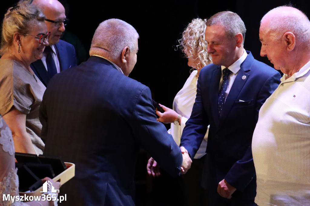 Fotorelacja II: 5 lat Stowarzyszenia Emerytów i Rencistów Policyjnych w Myszkowie