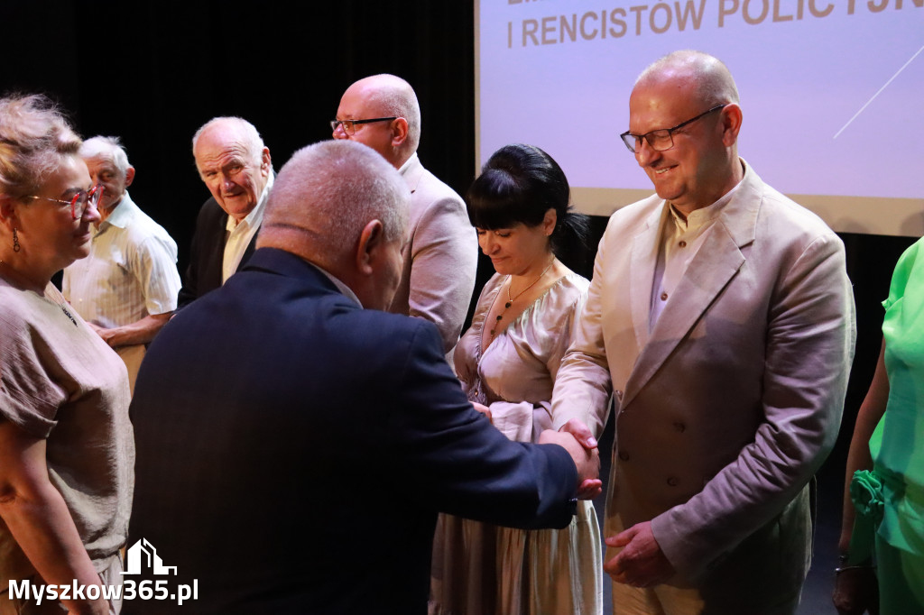 Fotorelacja II: 5 lat Stowarzyszenia Emerytów i Rencistów Policyjnych w Myszkowie