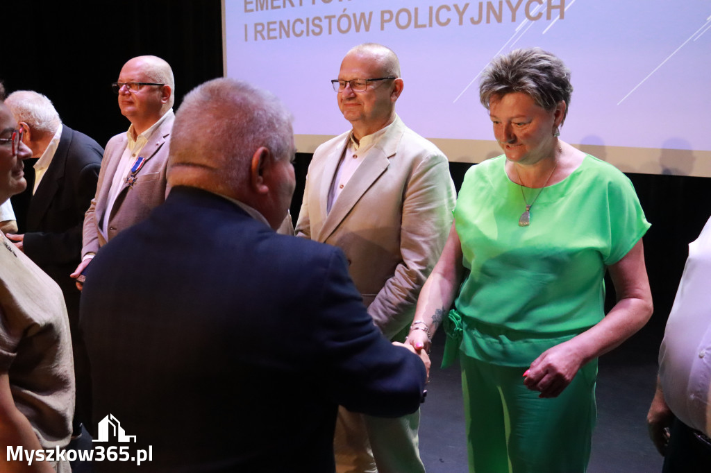 Fotorelacja II: 5 lat Stowarzyszenia Emerytów i Rencistów Policyjnych w Myszkowie