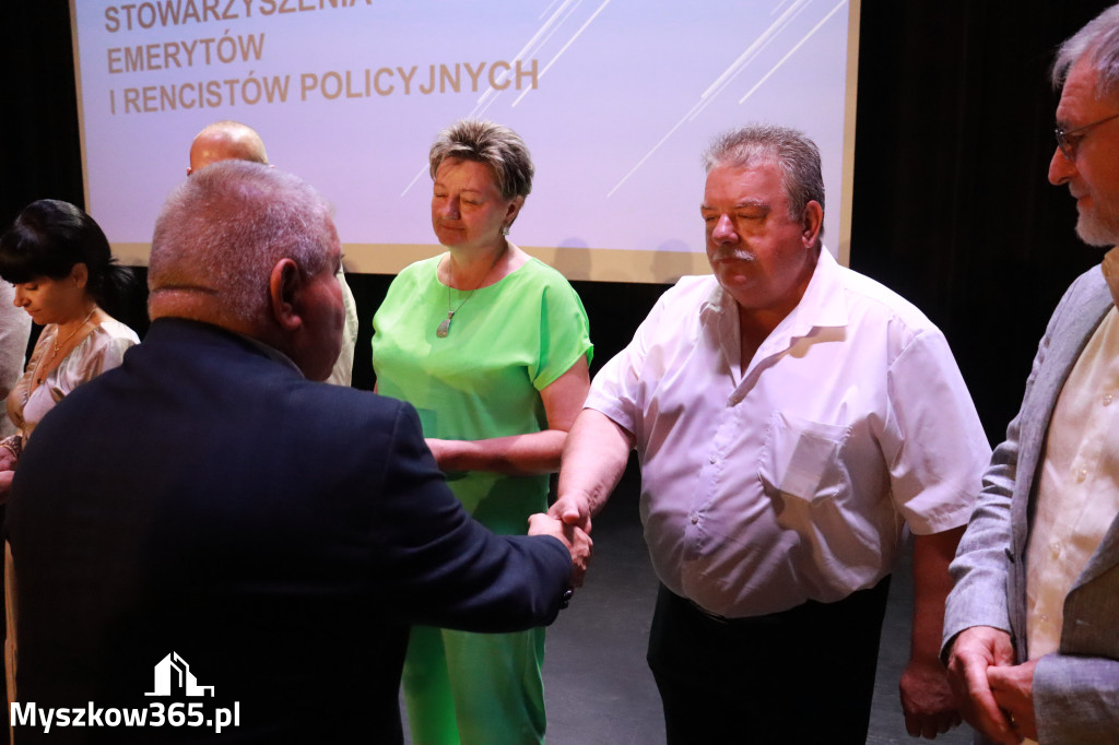 Fotorelacja II: 5 lat Stowarzyszenia Emerytów i Rencistów Policyjnych w Myszkowie