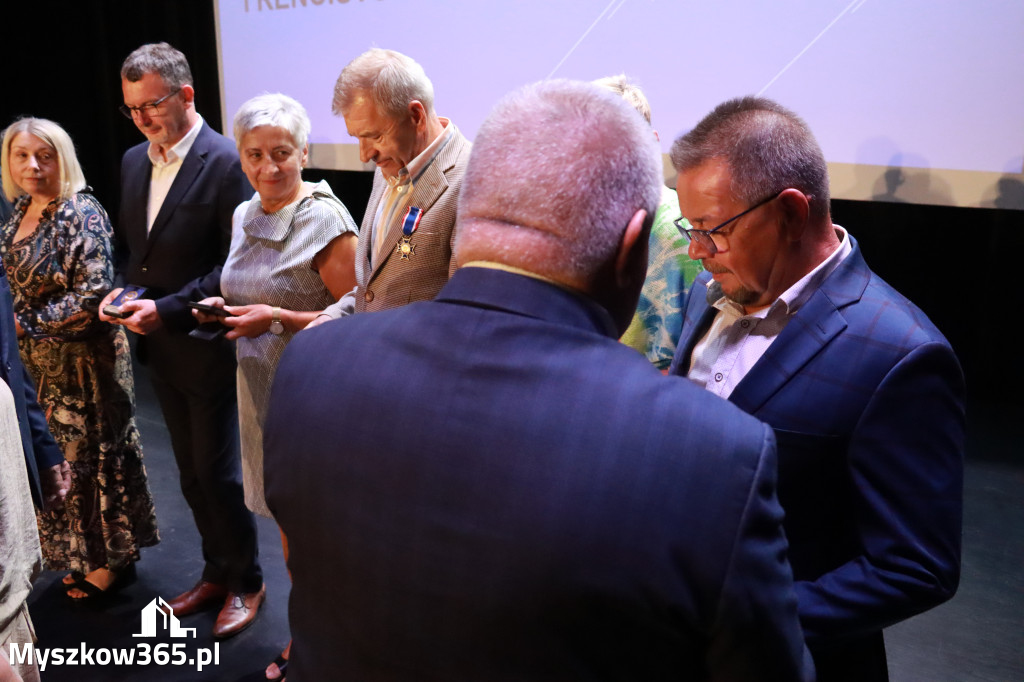 Fotorelacja II: 5 lat Stowarzyszenia Emerytów i Rencistów Policyjnych w Myszkowie