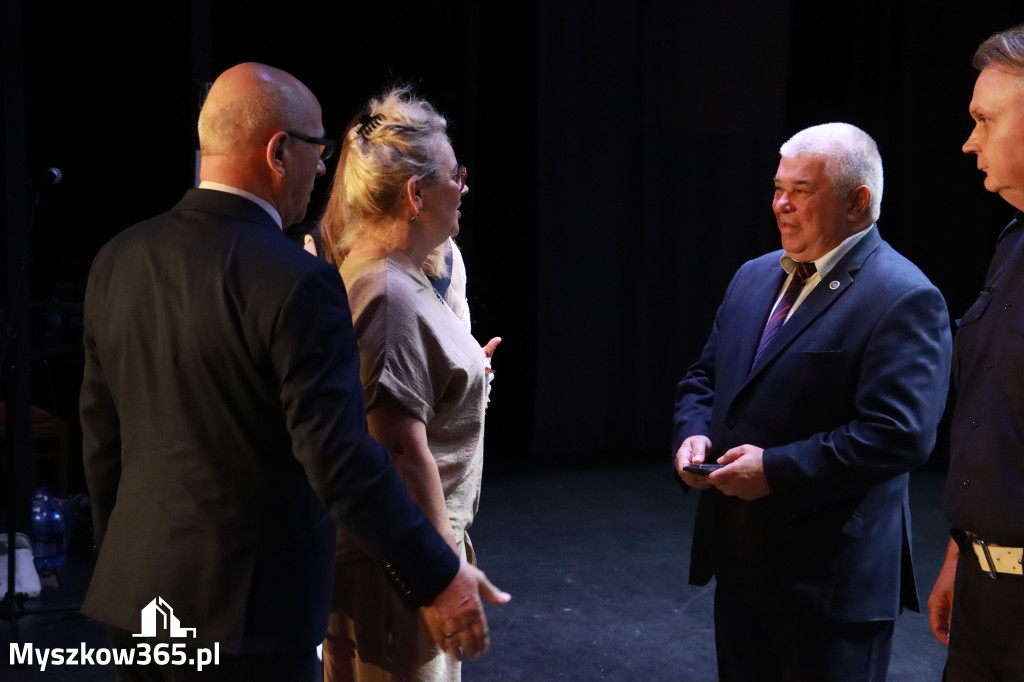 Fotorelacja II: 5 lat Stowarzyszenia Emerytów i Rencistów Policyjnych w Myszkowie