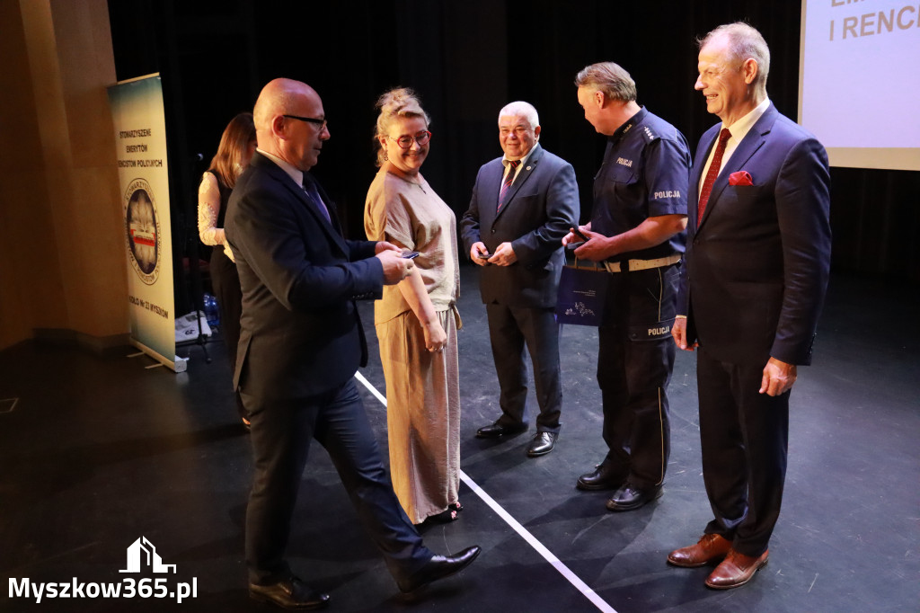 Fotorelacja II: 5 lat Stowarzyszenia Emerytów i Rencistów Policyjnych w Myszkowie