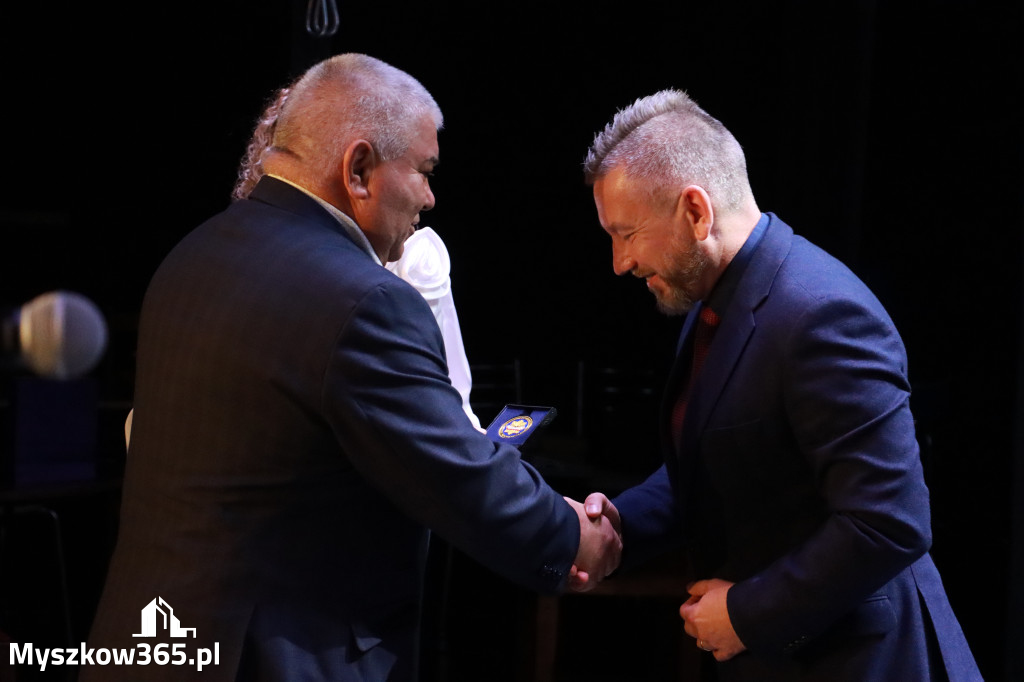 Fotorelacja II: 5 lat Stowarzyszenia Emerytów i Rencistów Policyjnych w Myszkowie