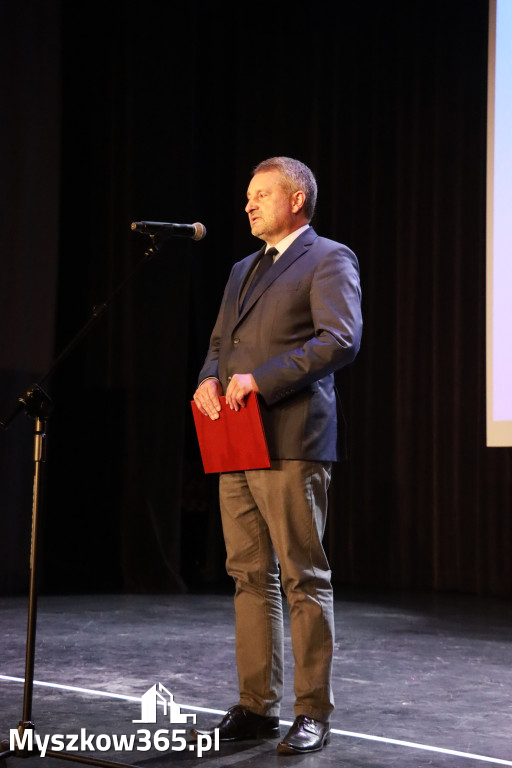 Fotorelacja II: 5 lat Stowarzyszenia Emerytów i Rencistów Policyjnych w Myszkowie