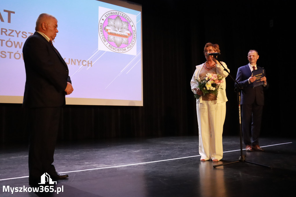 Fotorelacja II: 5 lat Stowarzyszenia Emerytów i Rencistów Policyjnych w Myszkowie