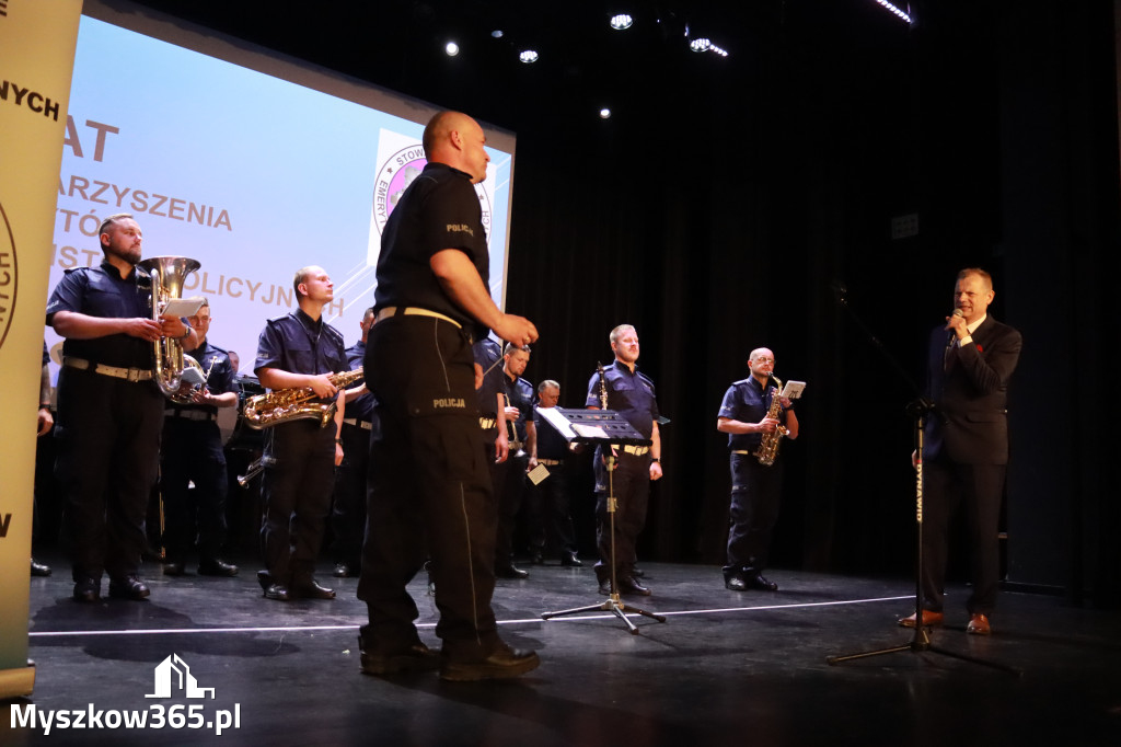 Fotorelacja II: 5 lat Stowarzyszenia Emerytów i Rencistów Policyjnych w Myszkowie