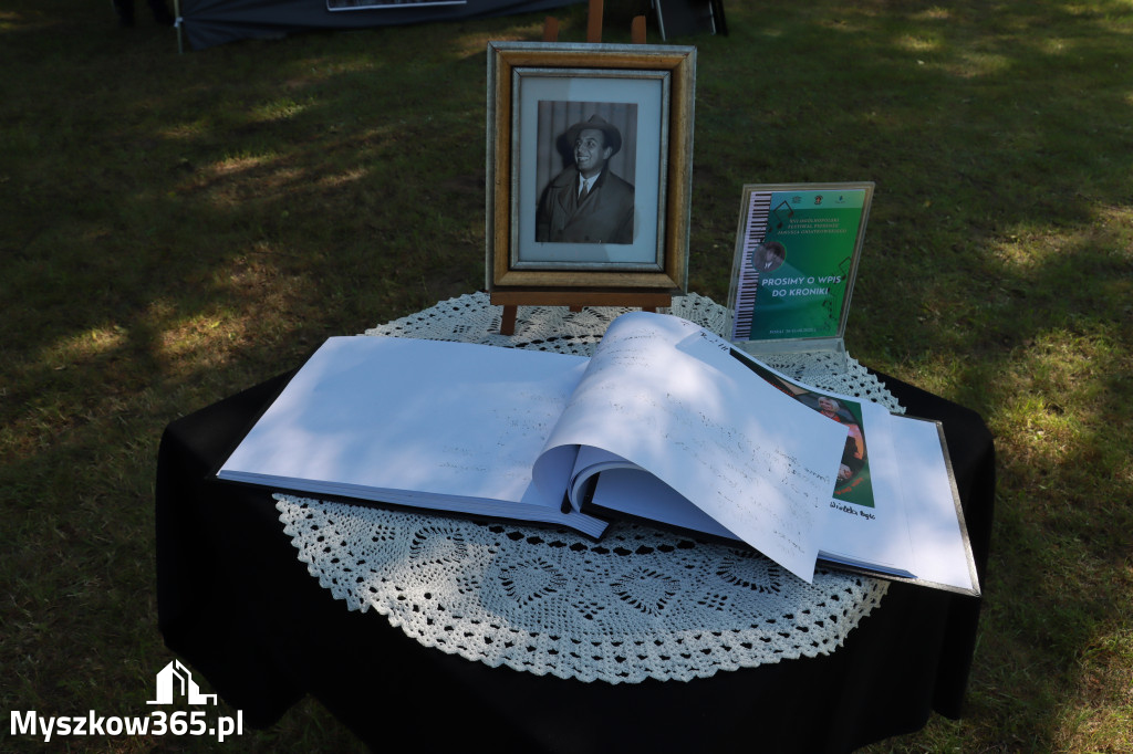 Fotorelacja I: XVI Ogólnopolski Festiwal Piosenek Janusza Gniatkowskiego w Poraju