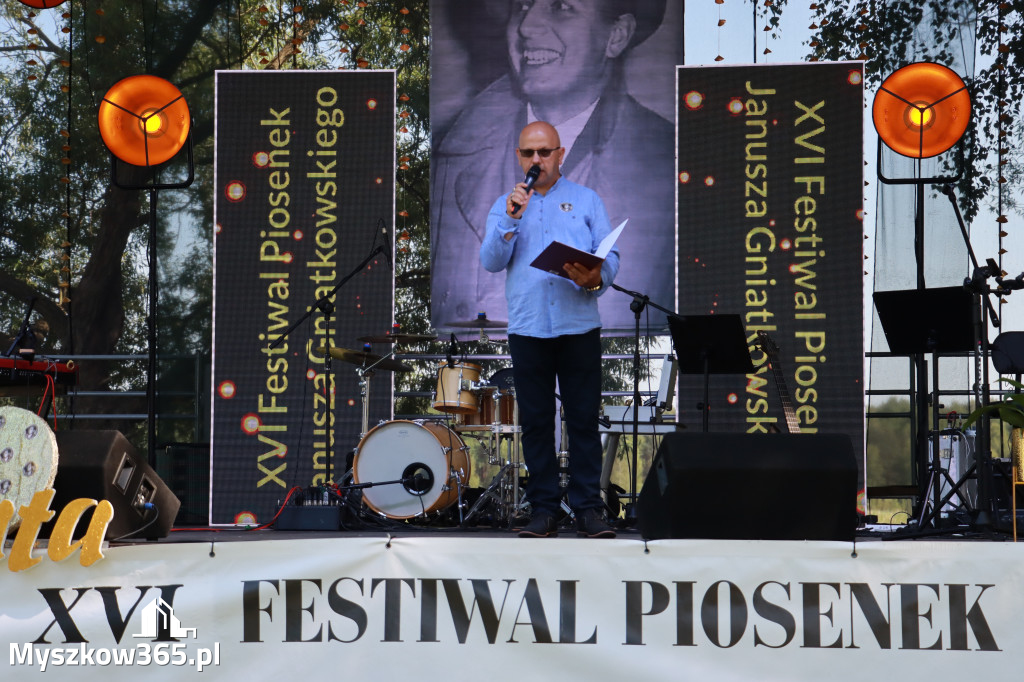 Fotorelacja I: XVI Ogólnopolski Festiwal Piosenek Janusza Gniatkowskiego w Poraju